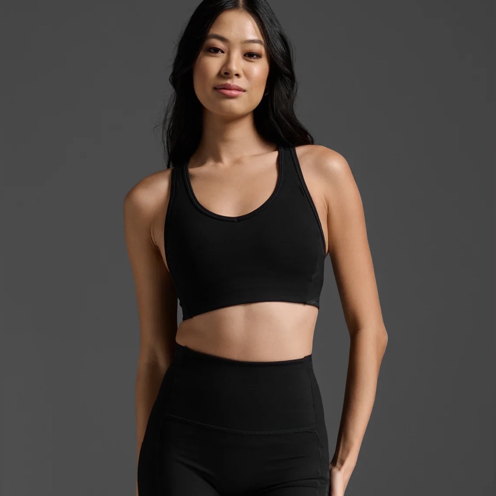 NWT Motion Racerback Bra - Size Medium Black